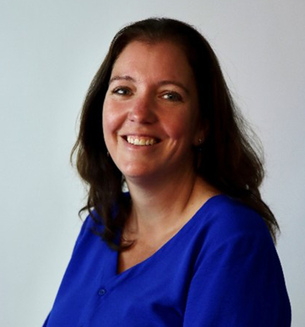 Renate van Veelen