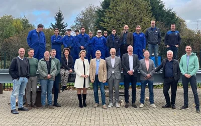 Hoog bezoek vandaag op de bouwplaats van de metaalopleidingen van ROC Rivor!